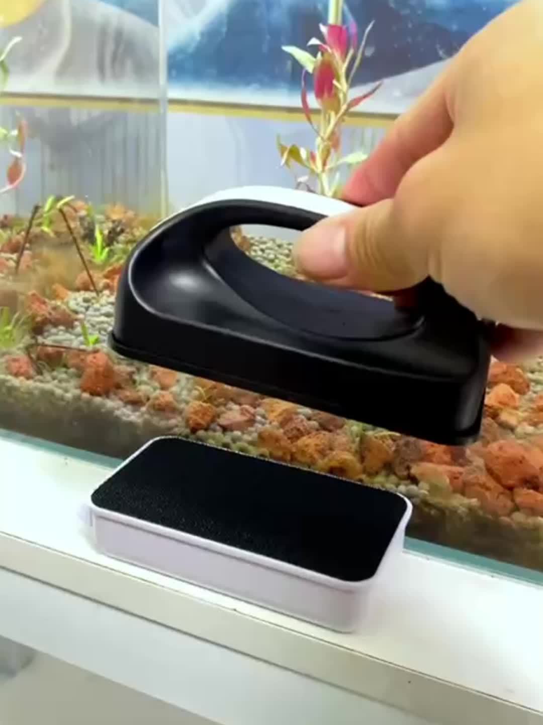 Extra-Strength Magnetic Fish Tank Cleaner – Powerful Algae Remover & Glass Scraper, 1pc